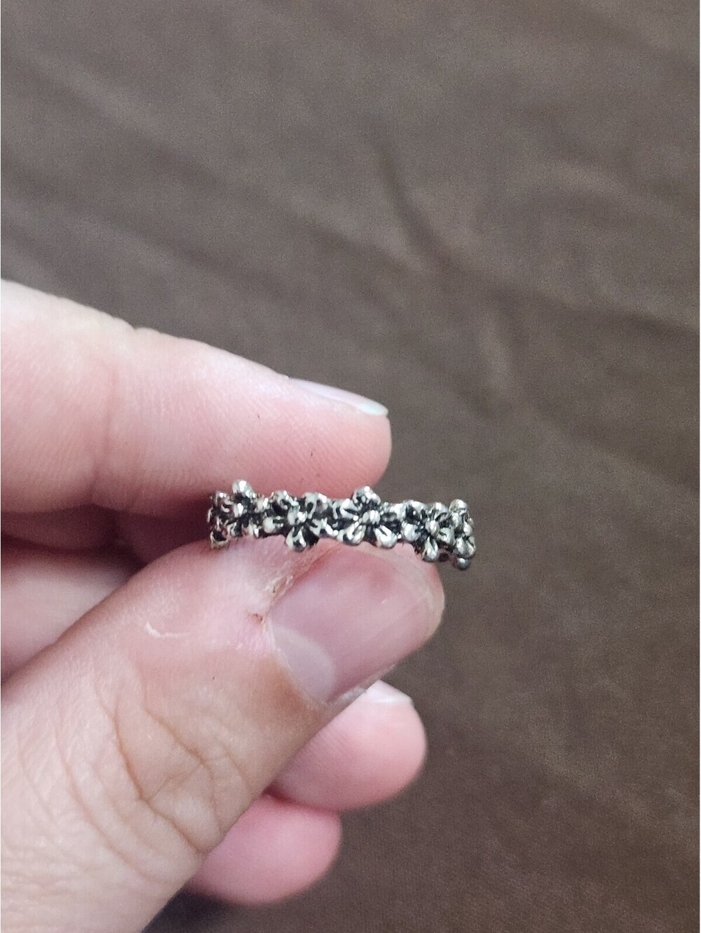 Silver Tone Floral Band Ring Size 7